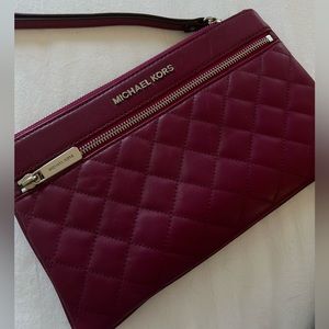 Michael Kors Clutch